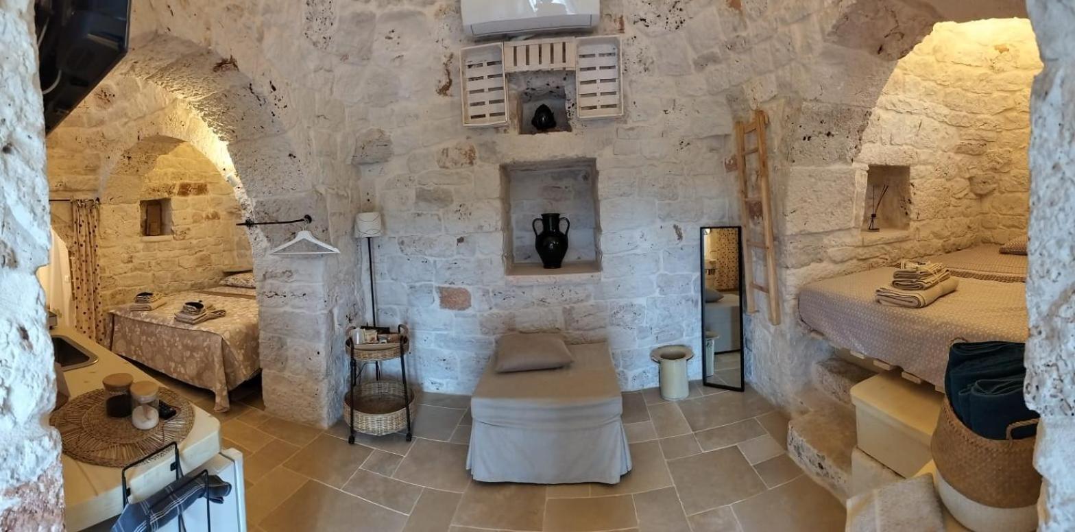 Trullo Del Sol Guest House Ceglie Messapica Ngoại thất bức ảnh